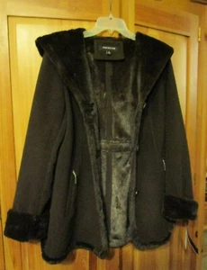 Jones New York schimmernder schokobrauner hüftlanger Mantel mit Kunstfellkapuze (Med) - Bild 1 von 5