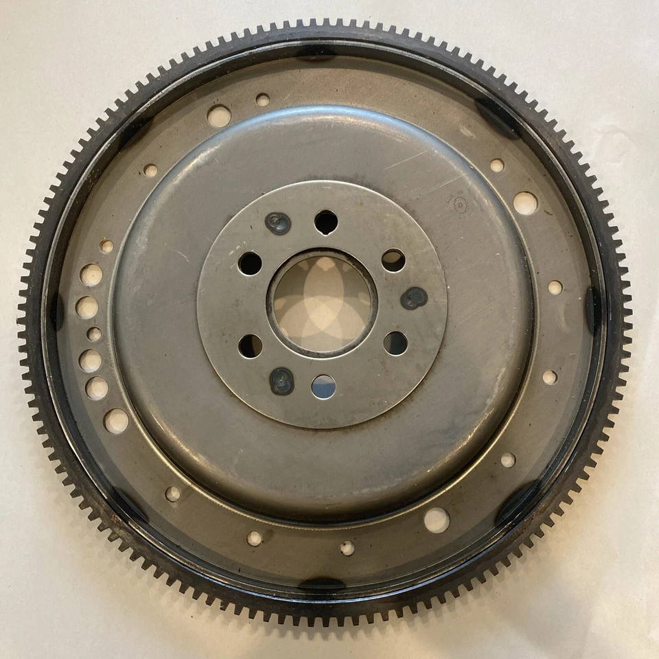 2001 - 2002 Ford Windstar 3.8 Liter Flex Plate Flywheel Automatic Transmission - Image 1 of 2