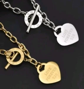 Armbänder in Herzform 18 Karat vergoldet Titan Stahl gold- oder silberfarben - Bild 1 von 6
