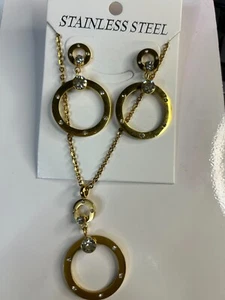 Woman Stainless Steel Jewelry set w Earrings - Picture 1 of 2