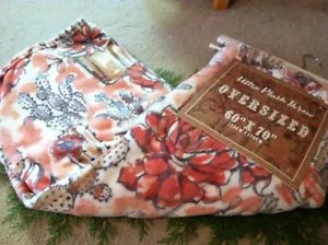 NWT Cactus Flower Ultra Plush Throw Blanket 60" x 70" Red Orange Gray Beige - Picture 1 of 10