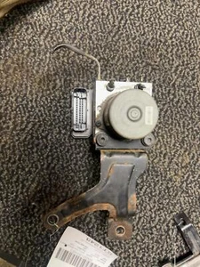 Anti-lock Brake Parts HYUNDAI ELANTRA 11 12 13 - Picture 1 of 5