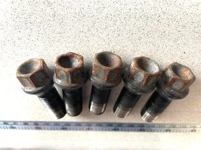 BMW 745i 750i E65 2000-2005 ~ tuerca de 5 ruedas ~ juego ~ 36136781152 Foto 1 de 3