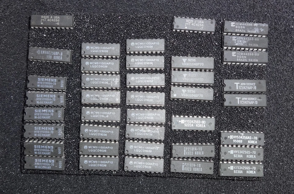 HYB511000A-70 ( 411000 kompatibel ) 1024k x 1 DRAM / retro - Bild 1 von 1