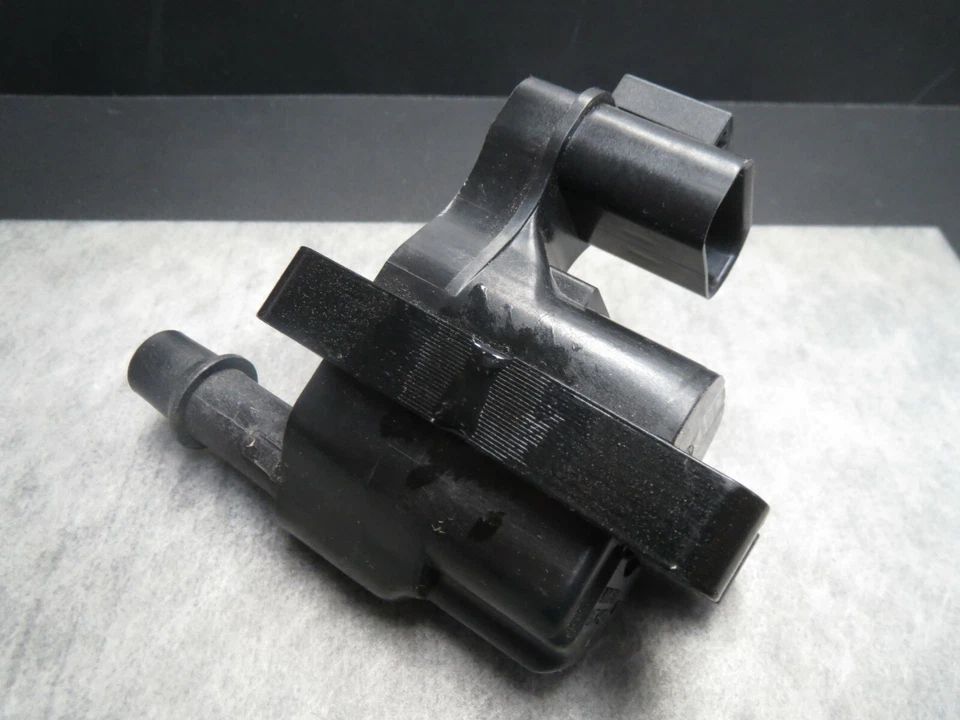 Bobina Original Nissan OEM para 1990-1996 300ZX - Hecha en Japón E616 - ¡Envío Rápido! Foto 1 de 4