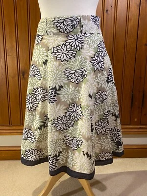 EPILOGUE Ladies Green Black White Floral Cotton Lined A-Line Skirt Size 12 - Image 1 of 4