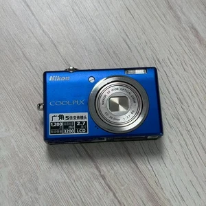 Nikon COOLPIX S570 Blue 12.0MP 5x Optical Zoom CCD Digital Camera 100% Working - Picture 1 of 5