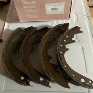 1965-1966 Dodge Chrysler Plymouth Fury Raybestos 337RP Brake Shoes - Front
