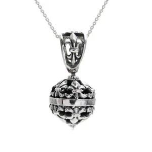 925 Sterling Silver Elegant Fleur de Lis Design Spinning Pendant - Picture 1 of 2