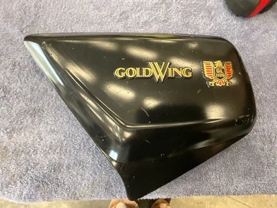 HONDA 83700-463-000 Goldwing 1100 OEM LEFT COVER PANEL COWL FAIRING Black 80-82? - Image 1 of 3