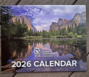 Calendario de Pared 2026 SCA Asociación de Conservación Estudiantil Fotografía Exterior Regalo - Imagen 1 de 15