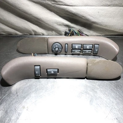 1995–1999 Chevy Tahoe Suburban GMC Yukon Driver/ Passenger Window Switch Set OEM - Image 1 of 4