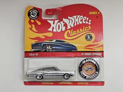Hot Wheels Classics - Serie 4 2008 con botón - Dodge Charger ’67 - Cromo Foto 1 de 4
