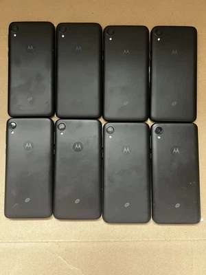 Motorola Moto E6 16GB Black TracFone XT2005DL Lot Of 13 - Image 1 of 2