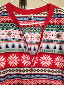 Women's 2X One Piece(not Footed) Fleece Snow Flake PAJAMAS,Red/White/Green - Picture 1 of 13