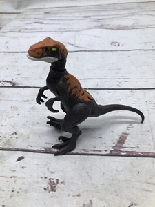 Mattel Jurassic Park Raptor Figure 5 Inch 2021 - Picture 1 of 11