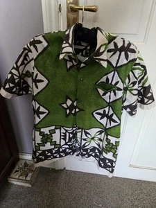 VERY RARE VINTAGE BARKCLOTH MADE IN HAWAII HOLO HOLO HAWAIIAN SHIRT. SIZE LARGE. - Picture 1 of 3