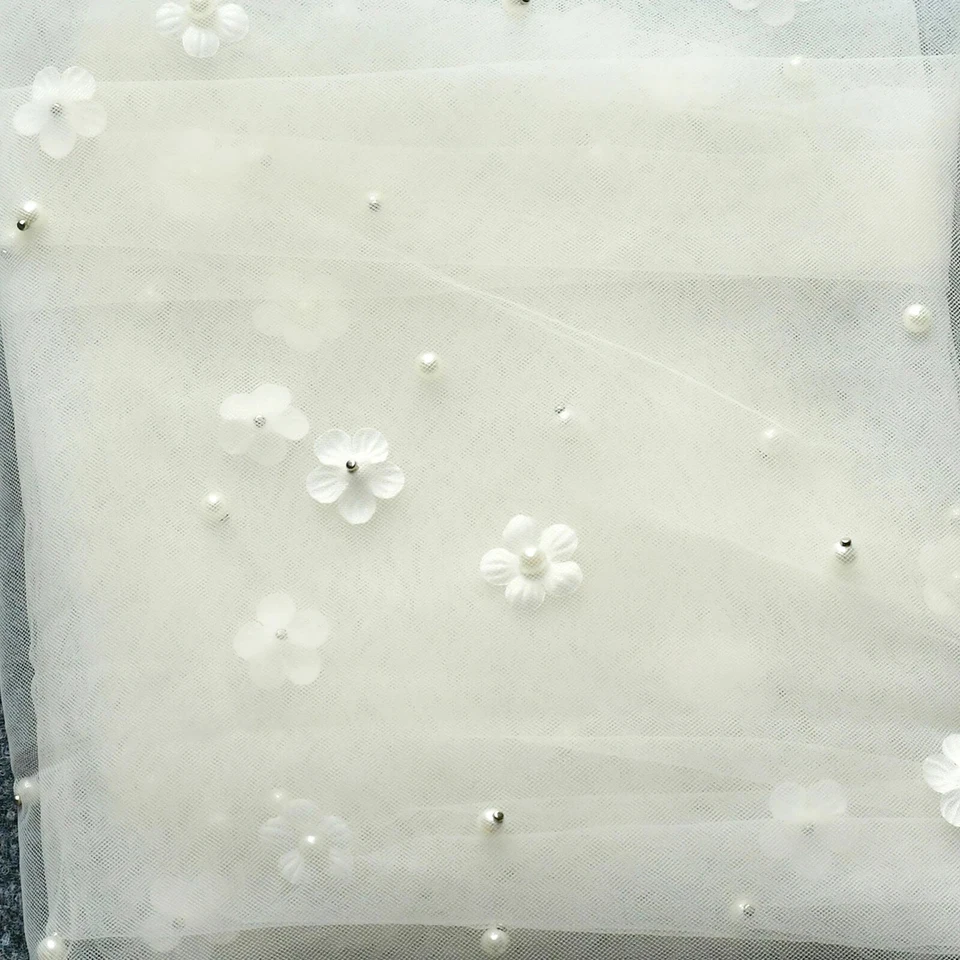 30in Short Wedding Veil 3D Flowers Communion Wreath for Girls Mini Bridal Veils - Image 1 of 4