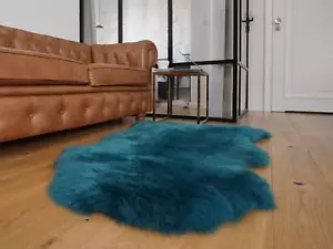 SKÓRA OWCZA ciemnozielona Aqua color Narzuta Prawdziwa skóra Skóra owcza Barwiona dekoracja - Zdjęcie 1 z 9