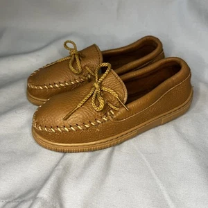 Minnetonka Elchleder Mokassin Jugend Größe 13 Hardsole Slipper Schuhe - Bild 1 von 7