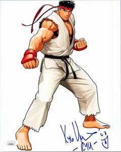 "Auténtica foto firmada a mano "RYU - Wreck-it Ralph"" 8x10 de KYLE HEBERT (Certificado de autenticidad de JSA) - Imagen 1 de 2