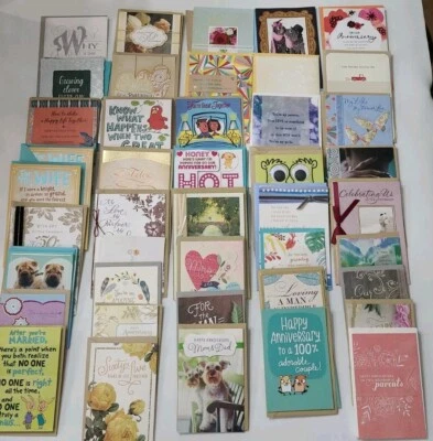 Lote mixto de 90 tarjetas de felicitación y sobres de aniversario Hallmark leer⬇️(L) Foto 1 de 4