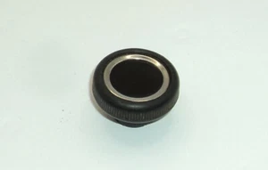 Mercedes W107 W108 W110 W115 W114 W116 W123 orig. Knopf Radio radio button - Picture 1 of 2