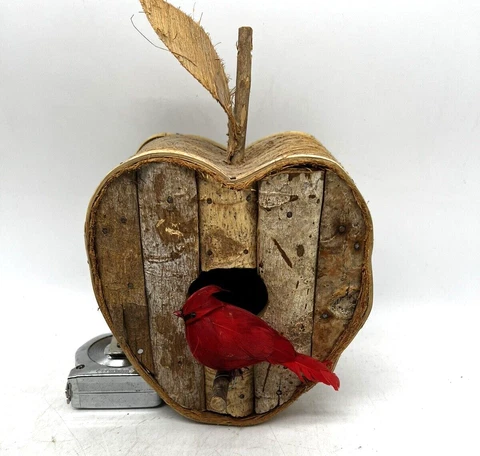VTG Decorative Heart Shaped Wooden Bird House Red Cardinal  10" Cover