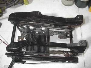 JEEP CHEROKEE SEAT RAIL - Foto 1 di 5