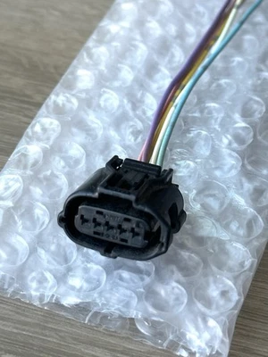 2007-2009 Toyota Camry 2.4L Genuine OEM Mass Airflow MAF Sensor Connector - Image 1 of 4