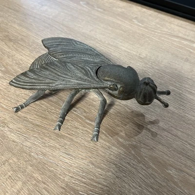 Vintage Brass Fly Ashtray Cast Metal Hinged Lid 60s MCM Made In Italy 7 in. - Image 1 of 4