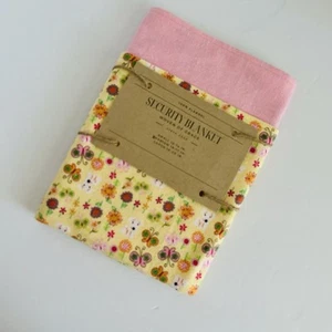 Mittelgroße handgefertigte Flanell Sicherheitsdecke/Lovey 17” x 17” rosa Welpenblume - Bild 1 von 4