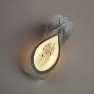 NUOVO Appletree Design Angelo Presepe Porcellana Luce Notturna Oro Argento Bordo - Foto 1 di 5