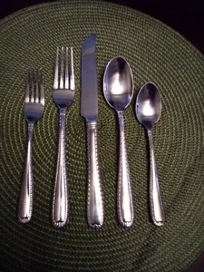 5 Pc Heritage Silversmiths China Stainless Flatware - Picture 1 of 7