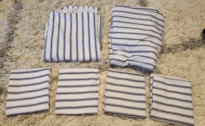 Sábanas de tamaño completo The Big One con 4 fundas de almohada a juego a rayas azules y blancas Foto 1 de 4