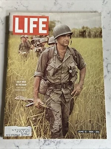LIFE MAGAZIN 12. JUNI 1964 HÄSSLICHER KRIEG IN VIETNAM FANTASTISCHER ZUSTAND - Bild 1 von 6
