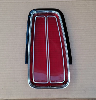 1974 1975 1976 Chrysler Newport NOS MoPar Right Passenger Side TAIL LAMP LENS - Image 1 of 4