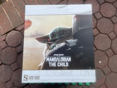 Sideshow Collectibles Star Wars Grogu Life Size Figure The Mandalorian - Image 1 of 4