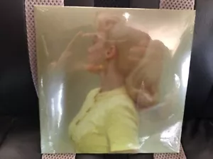 LIMITED EDITION BILLIE EILISH WOFÜR WAR ICH GEMACHT? ROSA 7" VINYL IN HAND IN UK - Bild 1 von 3