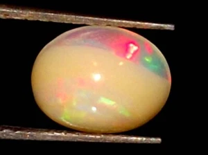 1.30 cts Ethiopian Welo Fire Opal 10 x 8 mm Cabochon Natural Gemstone *ocn706 - Picture 1 of 9