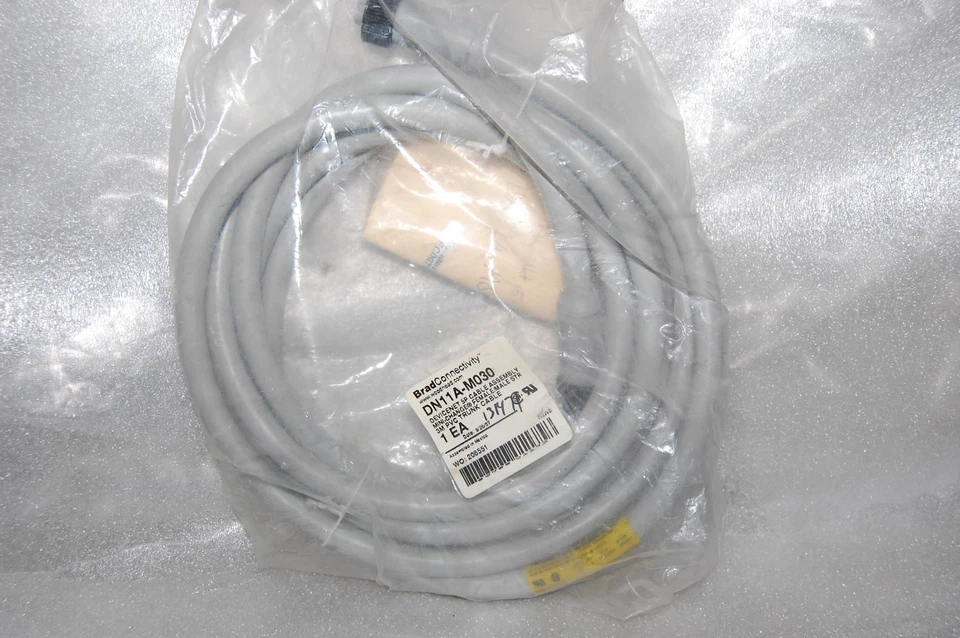 BRAD CONNECTIVITY CABLE DN11A-M030 - Image 1 of 2