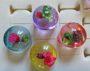 ~ NEU ~ 4 Ringe für Party, Fasching, Karneval ~ Gr. 55 ~ blau, lila, rot + gelb - Bild 1 von 1