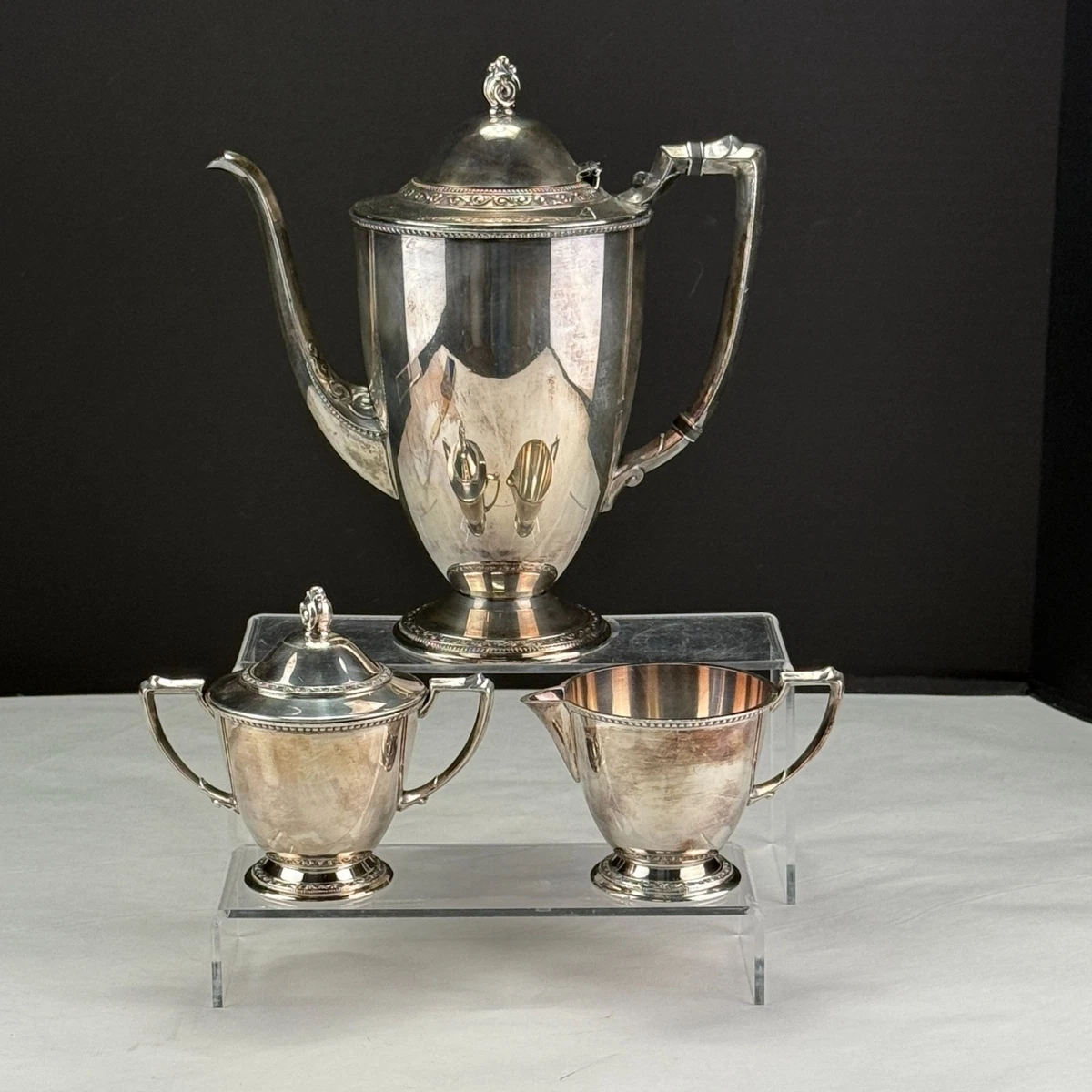 Oneida Teapot In Antique Us Silver-Plated Teapots, Coffee Pots
