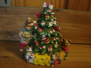 Beautiful Decorative Table Cermic Christmas Tree - Picture 1 of 14