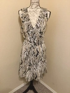 DKNY Beige Print Wrap Dress Size S - Picture 1 of 7