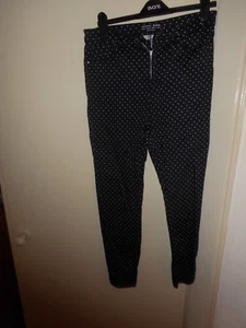 Stradivarious Black & White Spot Skinny Jeans Gr. 16 👖👖😃😃🎀🎀 - Bild 1 von 3