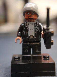 LEGO Marvel The Infinity Saga sh585b Nick Fury Black Trench Coat NEW - Picture 1 of 1
