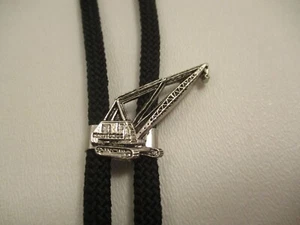 Vintage Bolo Tie Crane Construction Equipment Vehicle Silver Tone Black Rope - Picture 1 of 7