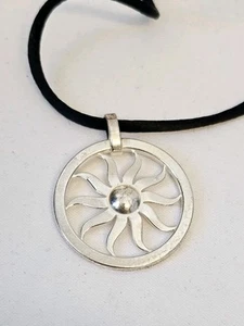 Sonnen-Rad Anhänger Halskette Collier Silber Patteniert , - Bild 1 von 6
