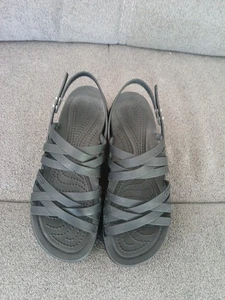 Crocs Literide "Brooklyn" Black Platform Sandals SZ 7~STORE RETURN - Picture 1 of 7